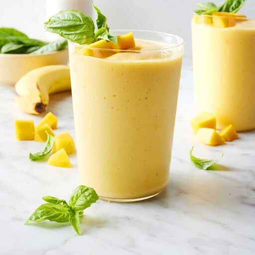 Mango Smoothie By 7 Brew 